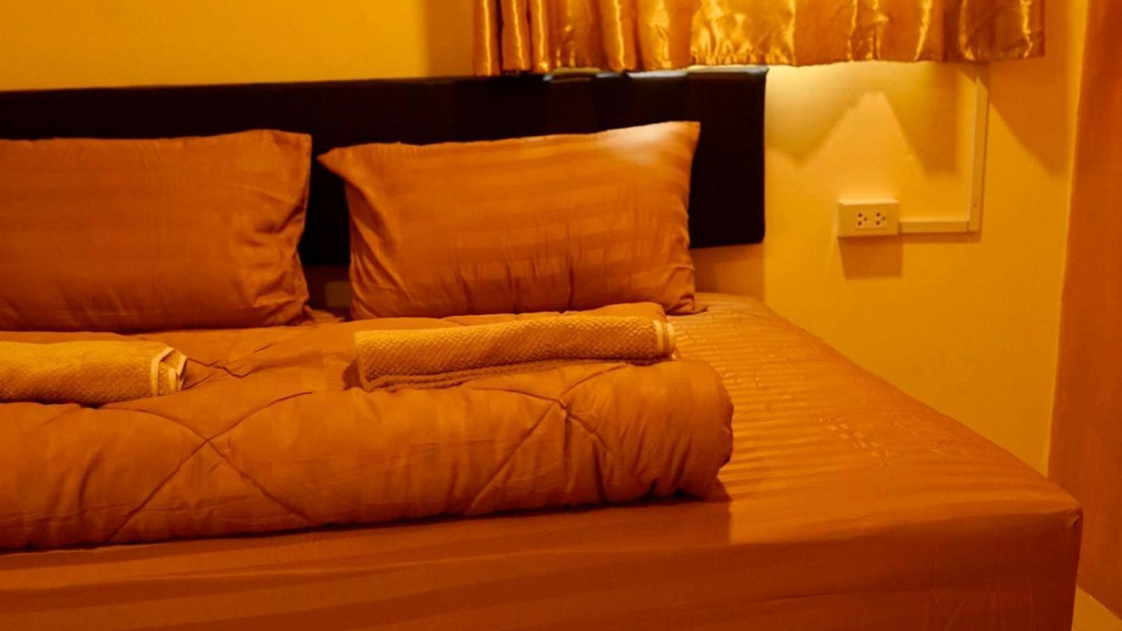 The House Hostel Bangkok Dış mekan fotoğraf