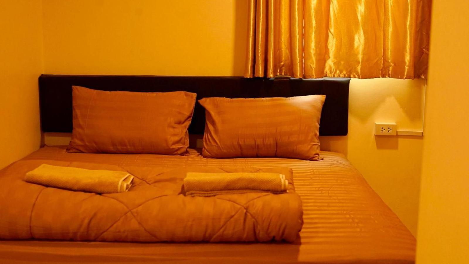 The House Hostel Bangkok Dış mekan fotoğraf